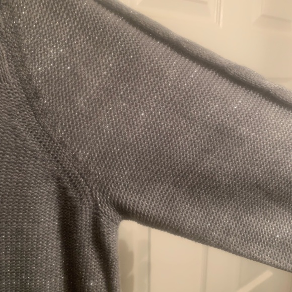 Sweater - Picture 3 of 4